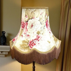 Chintz Floral Gold Scalloped Lampshade